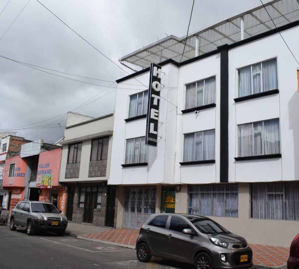 Hotel Londres Pasto Exterior photo